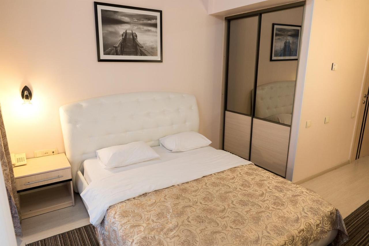 Staybridge Mini-Hotel In Most City Panoramic River View Ντνιπροπετρόφσκ Εξωτερικό φωτογραφία